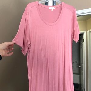 Light weight pink T-shirt